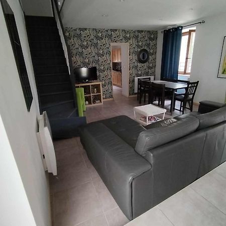 Gite Rue Pasteur Is-sur-Tille Exterior photo