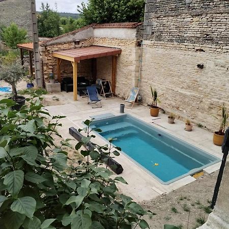 Gite Rue Pasteur Is-sur-Tille Exterior photo